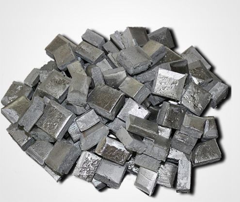 普润贸易的贵金属回收和加工回收与其竞争对手之间的主要区别是什么？